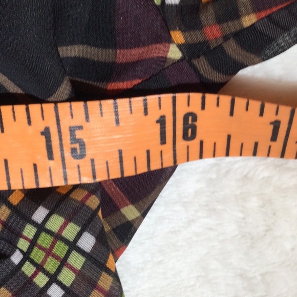 Speechless Plaid midi Dress - Picture 5 of 13